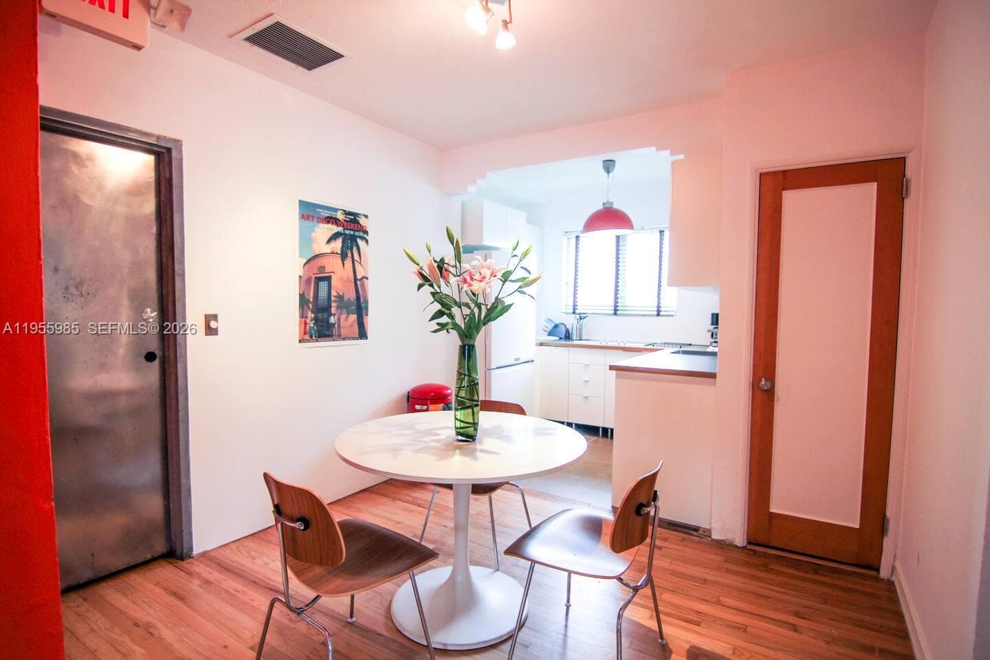 400 blk Meridian in Miami Beach - Photo 4