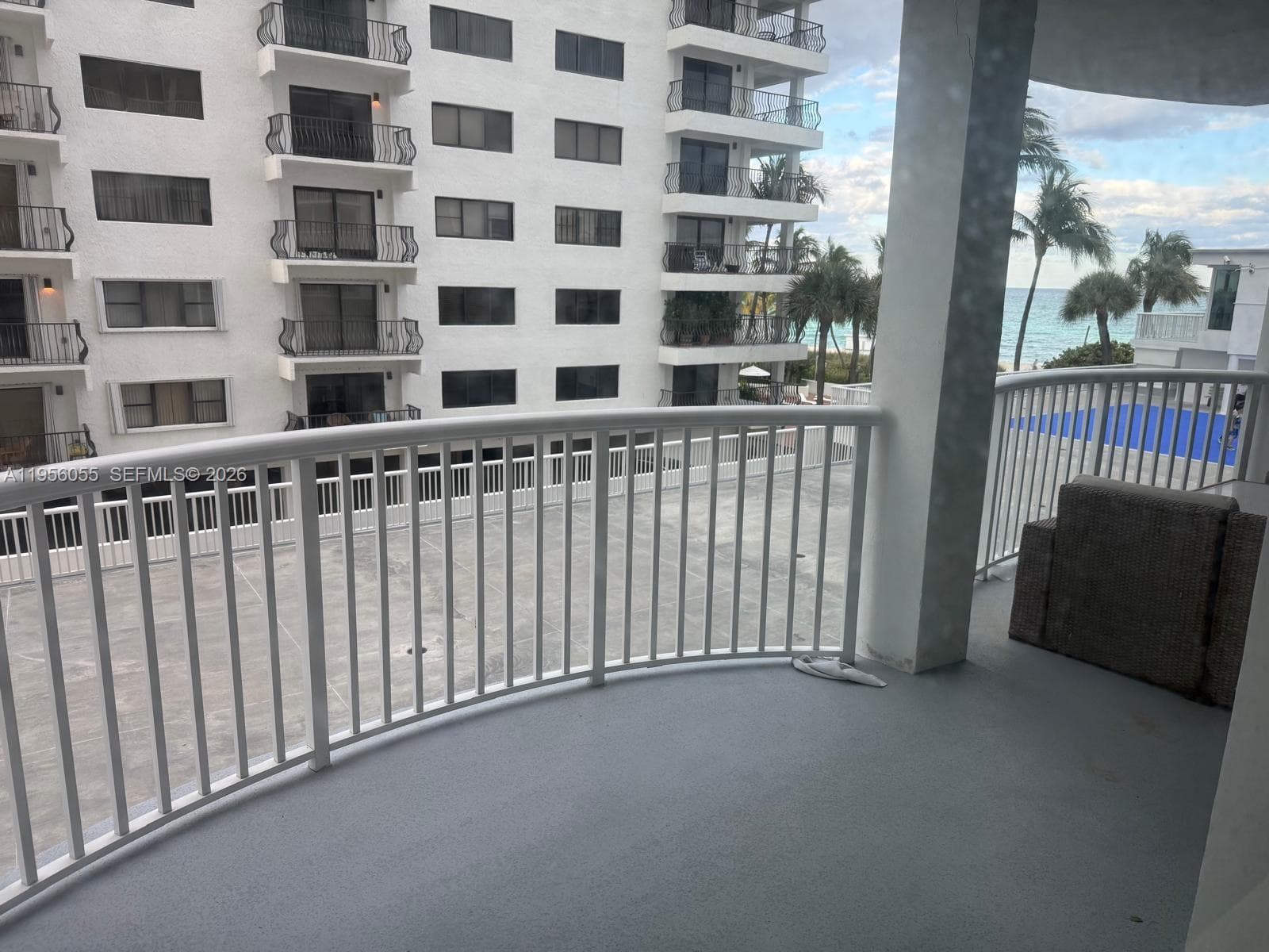 THE CARRIAGE HOUSE CONDO · #107 in Miami Beach - Photo 2