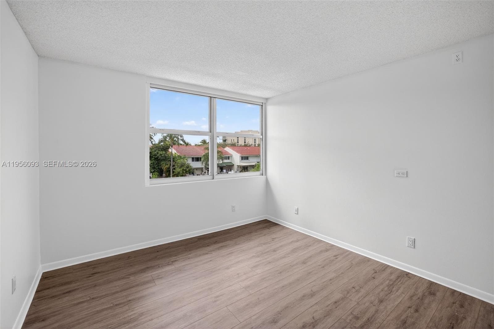 REEF WEST CONDO · #3F in North Miami Beach - Photo 32