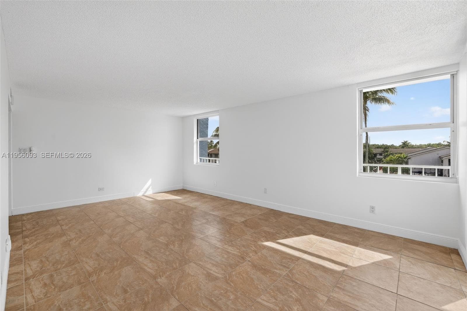 REEF WEST CONDO · #3F in North Miami Beach - Photo 9