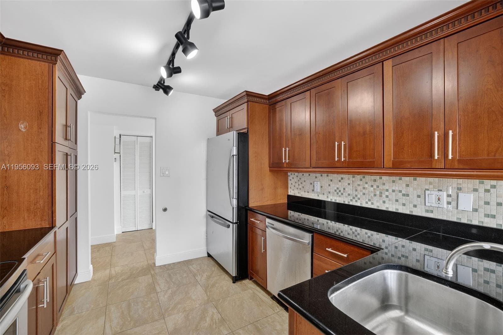 REEF WEST CONDO · #3F in North Miami Beach - Photo 14