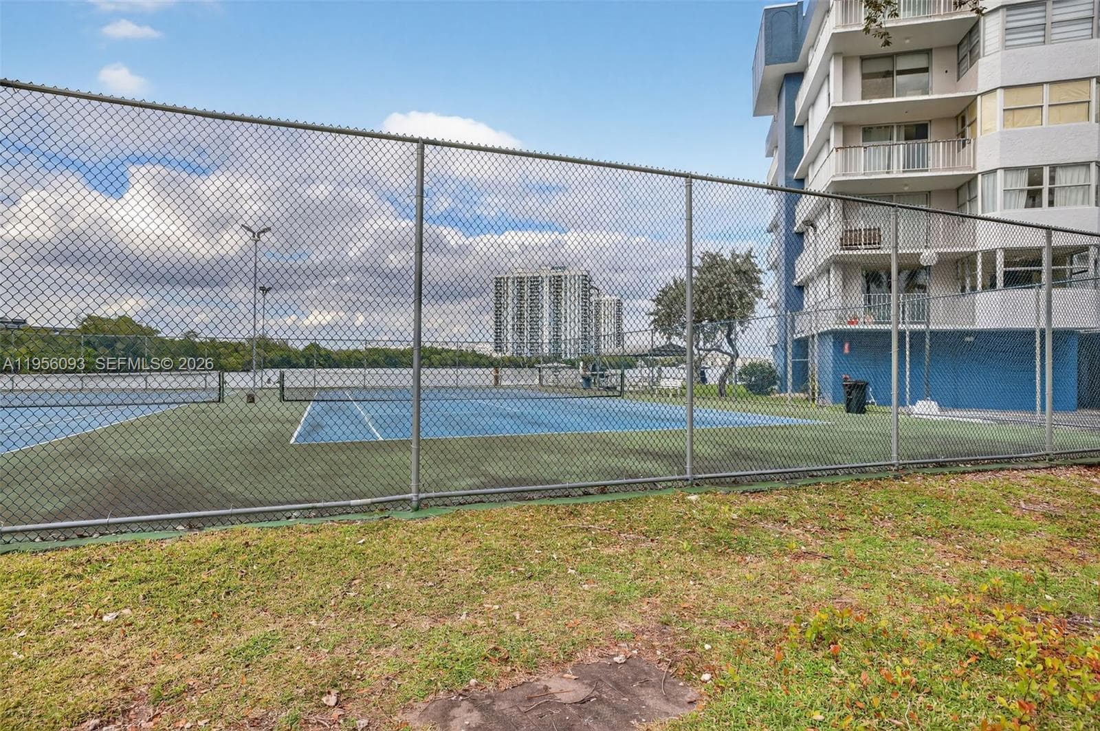 REEF WEST CONDO · #3F in North Miami Beach - Photo 48