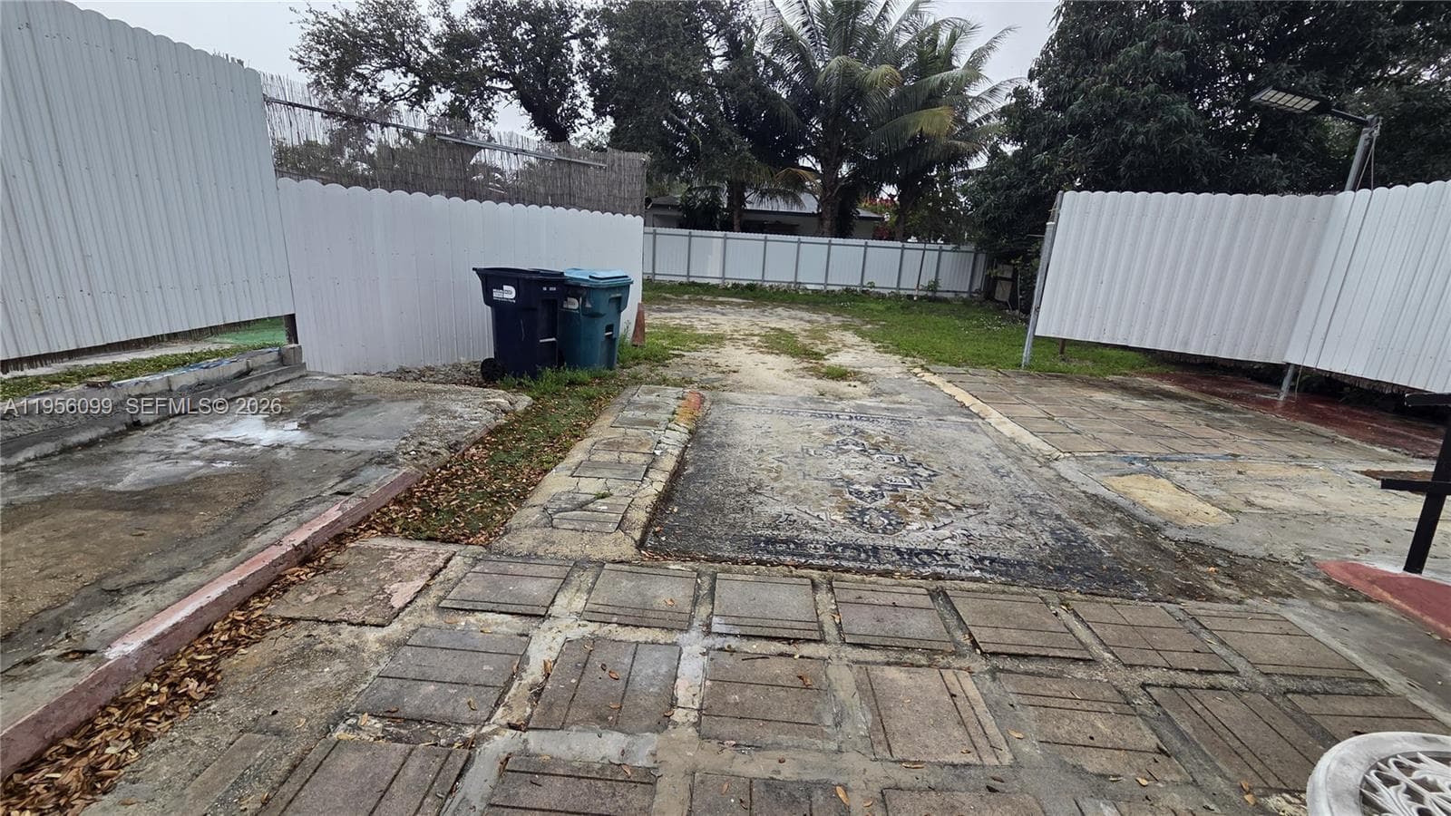 2764 NW 31st St photo 25