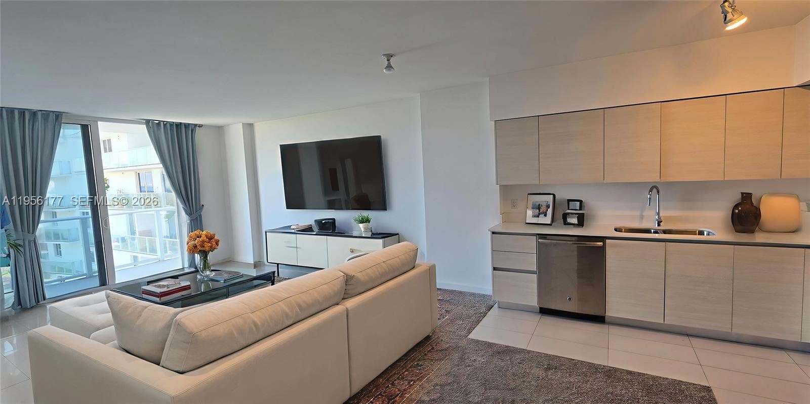 4250 BISCAYNE BOULEVARD C · #1208 in Miami - Photo 3