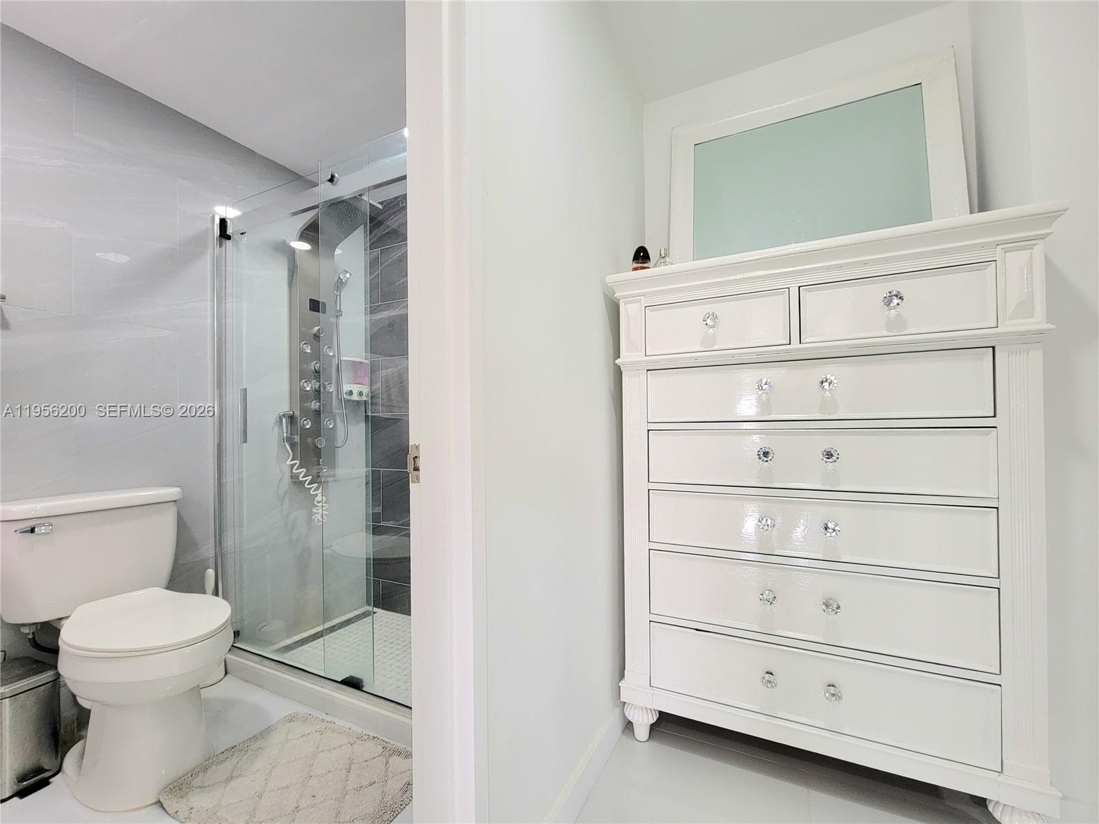 ALEXANDER TOWERS CONDO · #901 in Hollywood - Photo 12