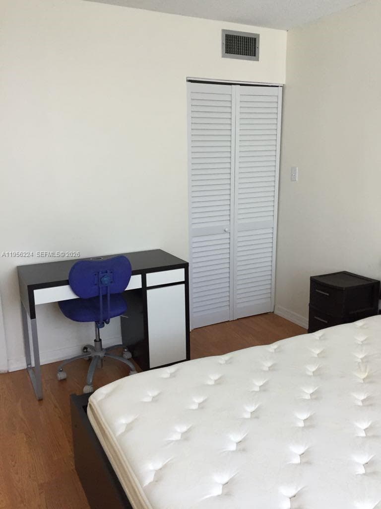 COMMODORE PLAZA CONDO · #912 in Aventura - Photo 11