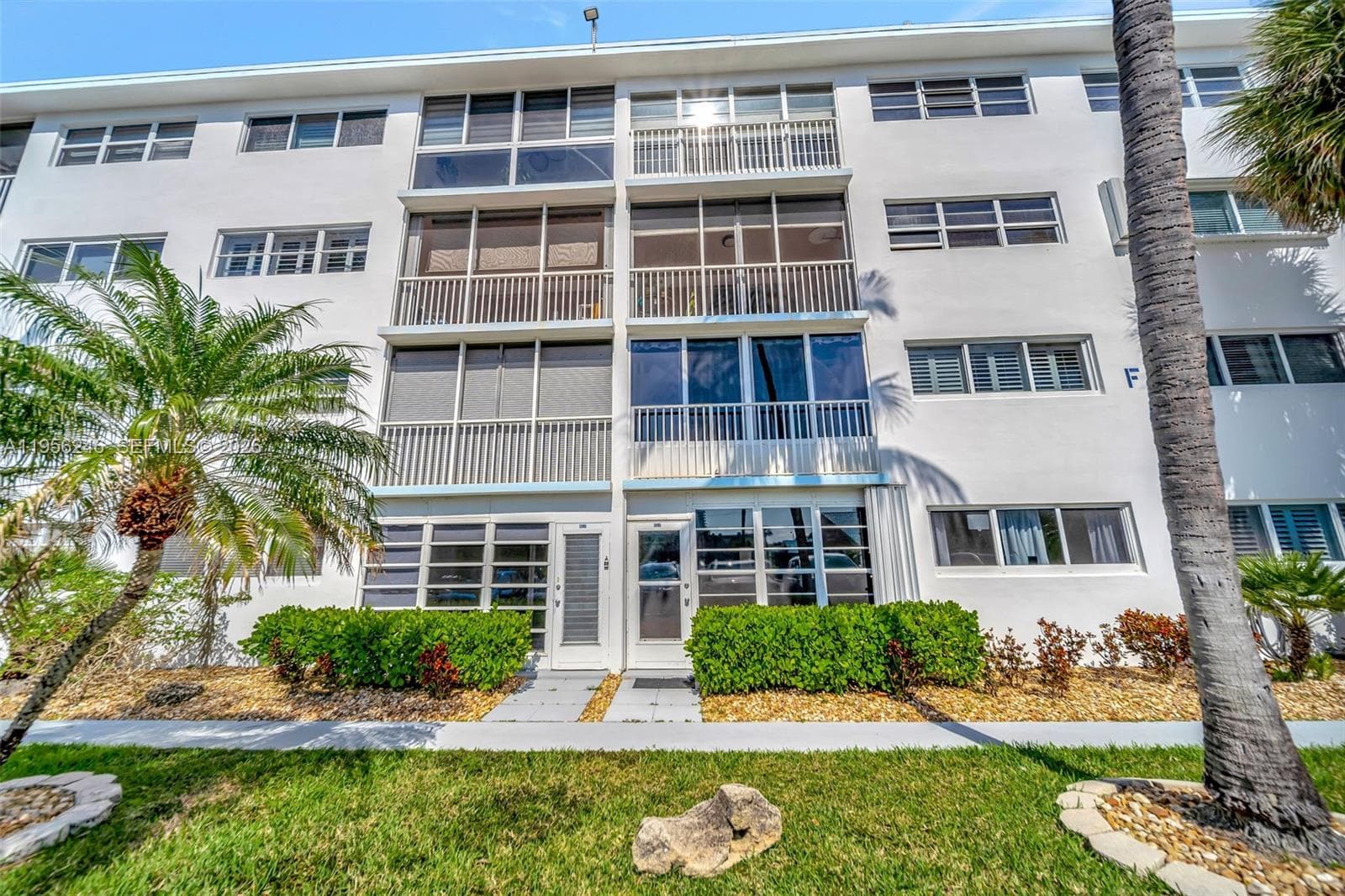 OCEANSIDE NORTH · #103 in Pompano Beach - Photo 2