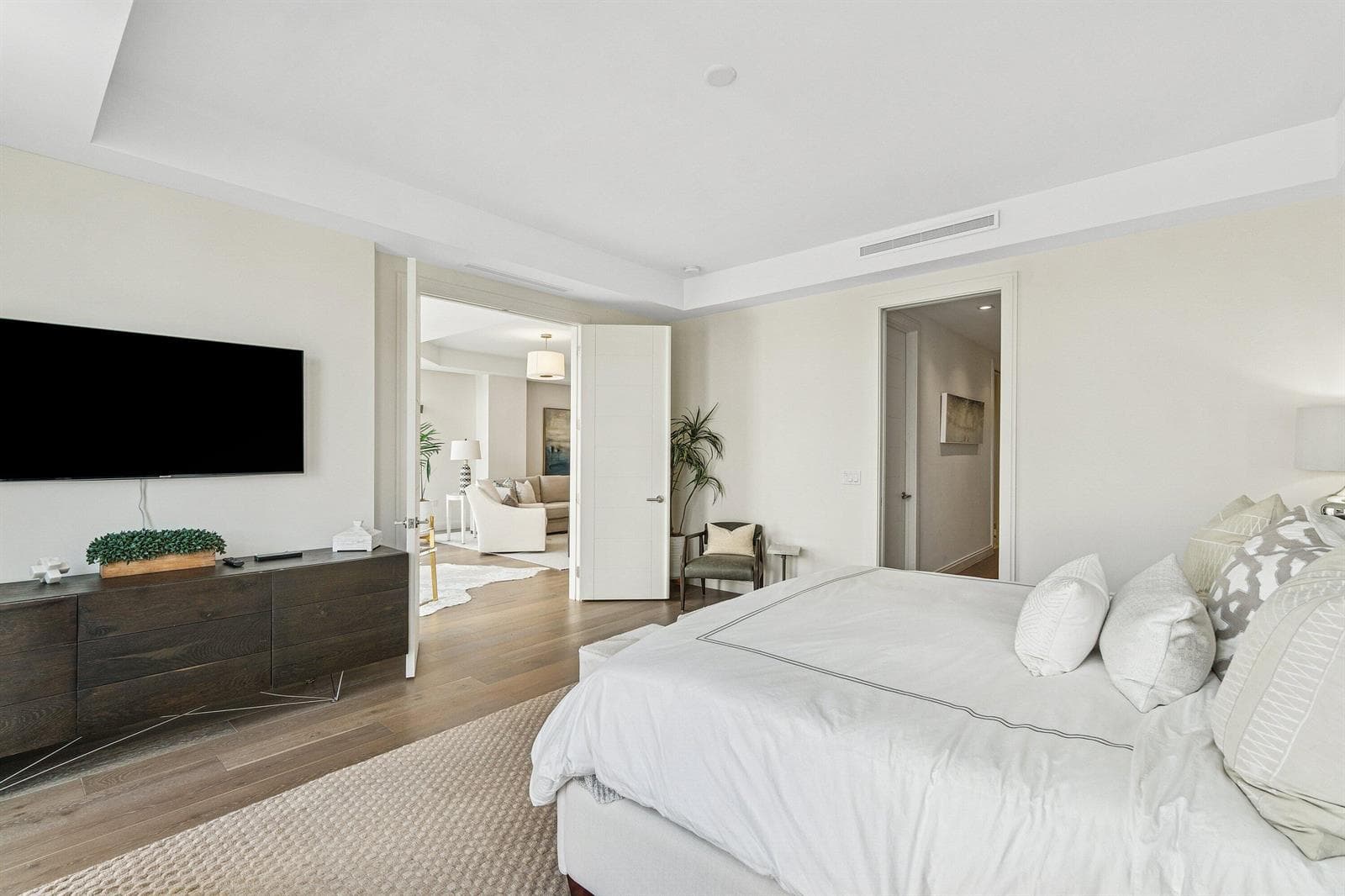 039-3200SouthOceanBoulevard-201-Highland