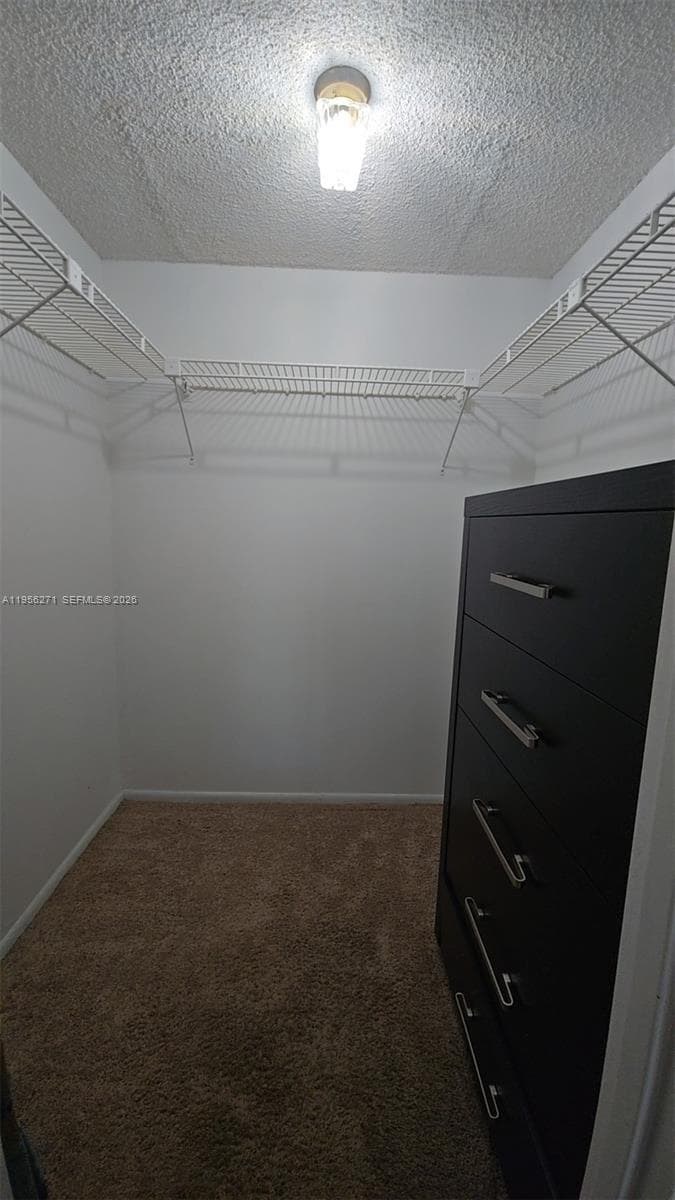 Desoto Park · #107 in Hallandale Beach - Photo 24