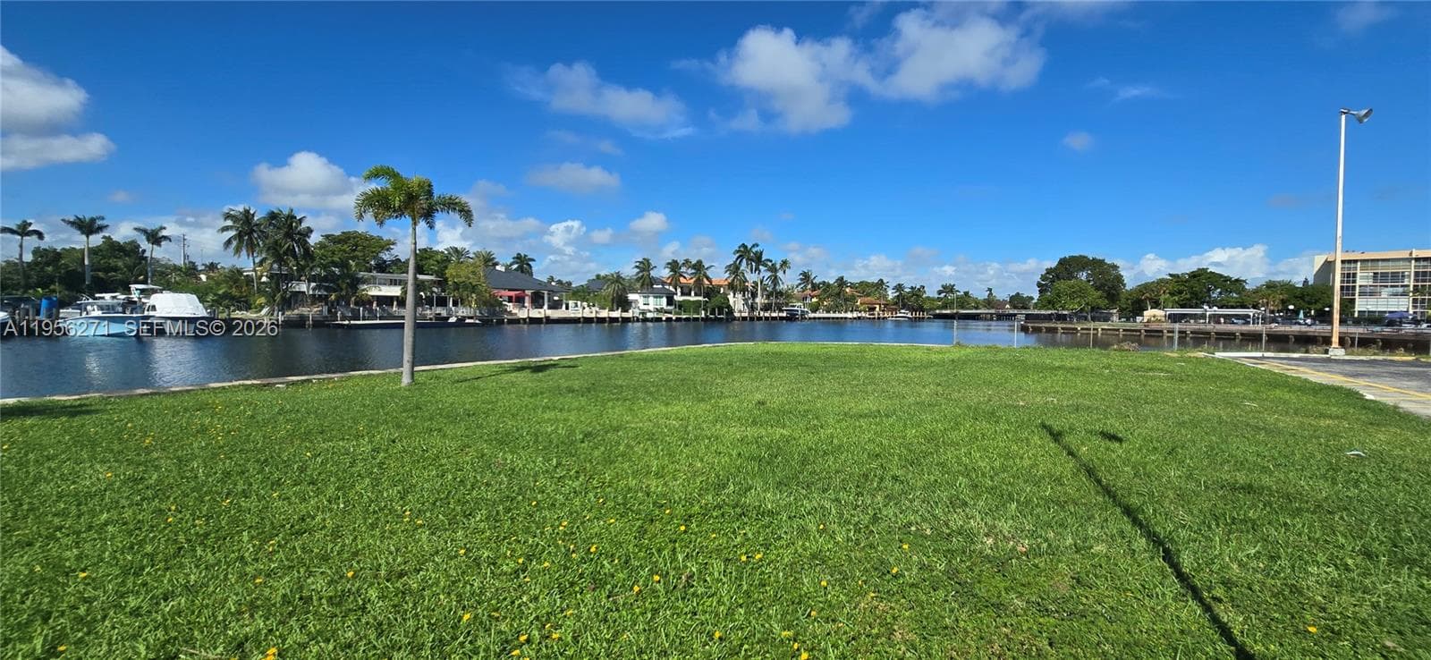 Desoto Park · #107 in Hallandale Beach - Photo 18