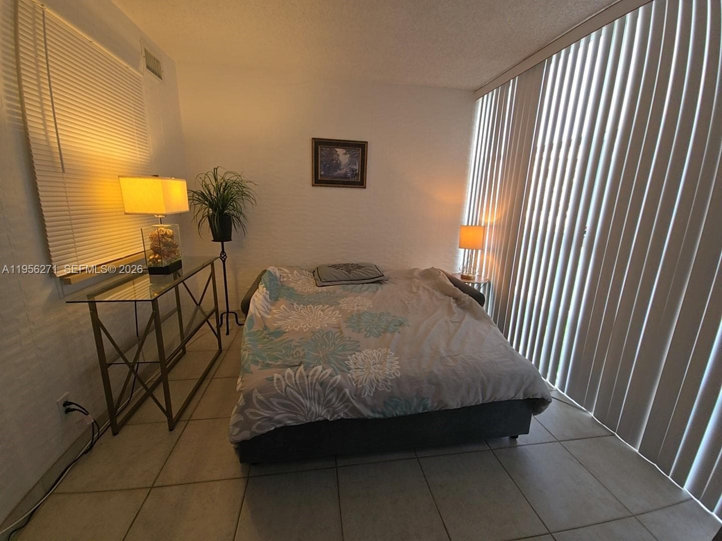 Desoto Park · #107 in Hallandale Beach - Photo 29