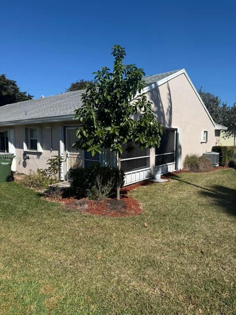 1845 SE 6th Ct photo 17