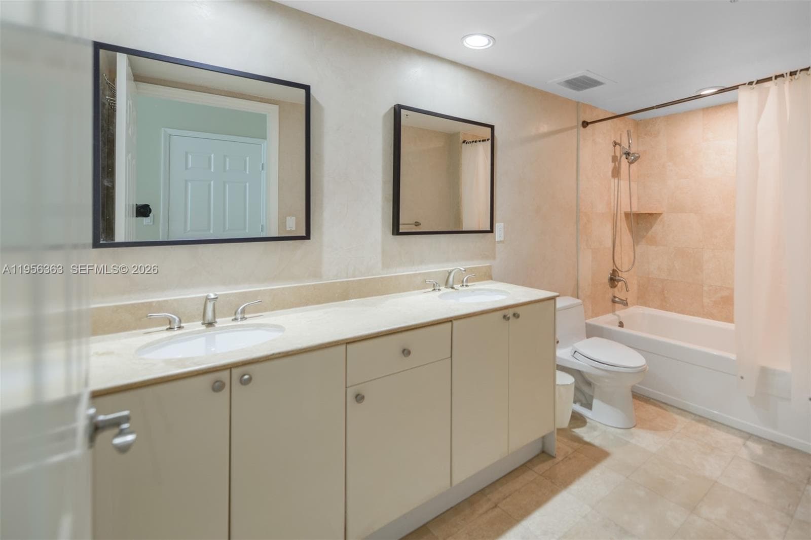 DUO CONDOMINIUM EAST · #1408E in Hallandale Beach - Photo 16