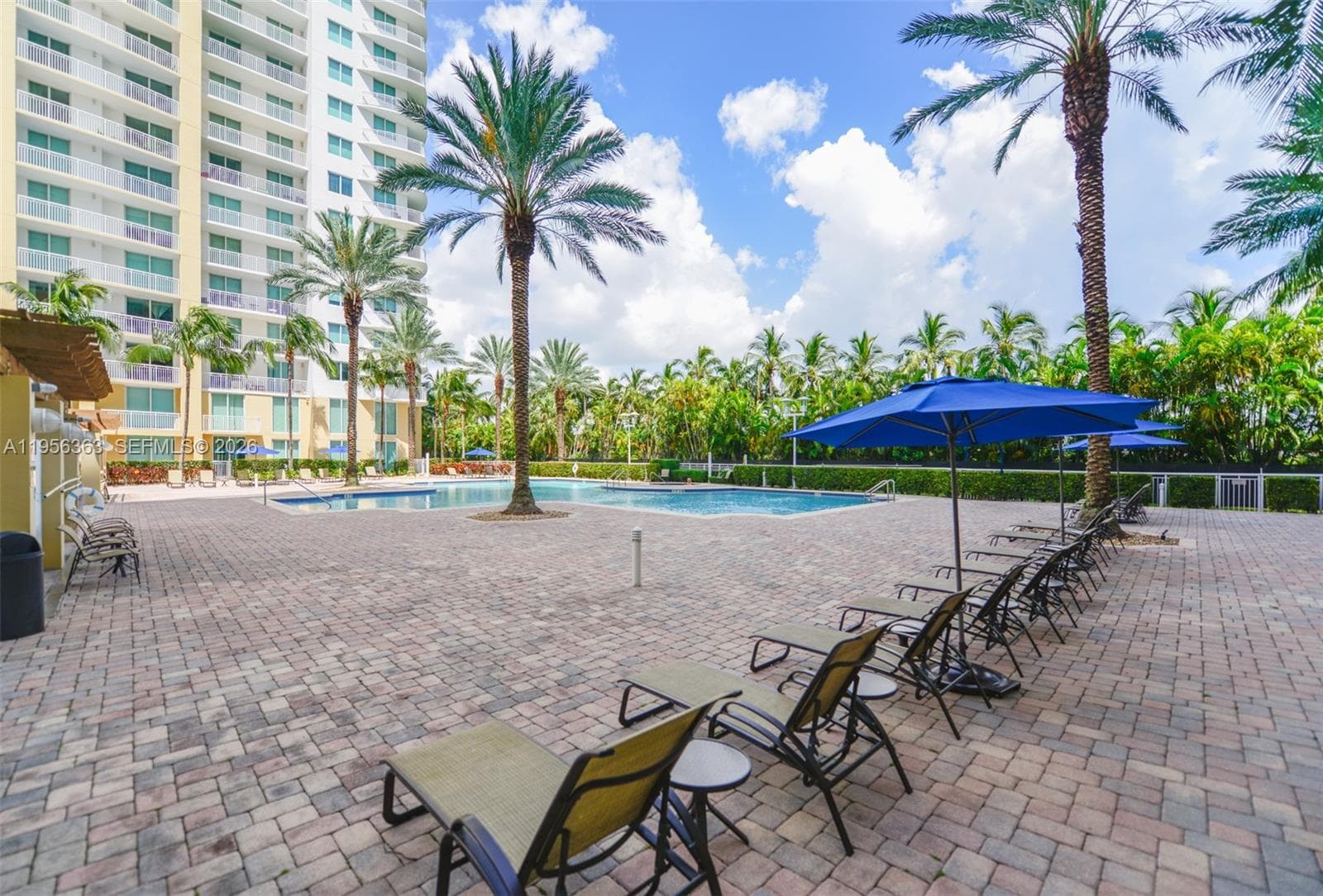 DUO CONDOMINIUM EAST · #1408E in Hallandale Beach - Photo 25
