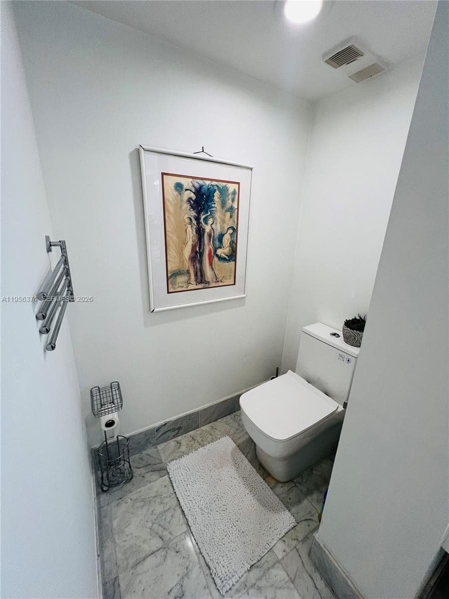 HARBORSIDE AT THE WATERWA · #609 in Aventura - Photo 13