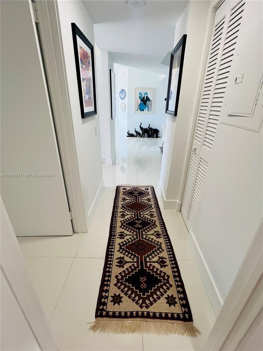 HARBORSIDE AT THE WATERWA · #609 in Aventura - Photo 26