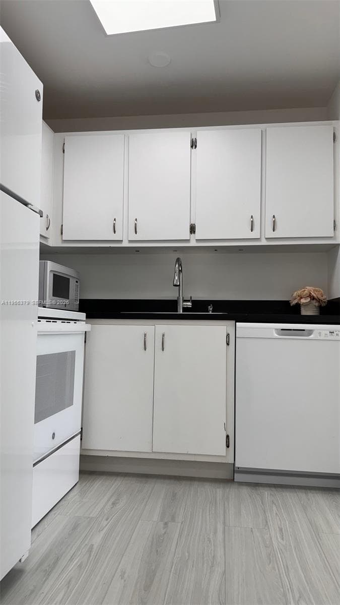 AVILA SOUTH CONDO · #406 in Sunny Isles Beach - Photo 6