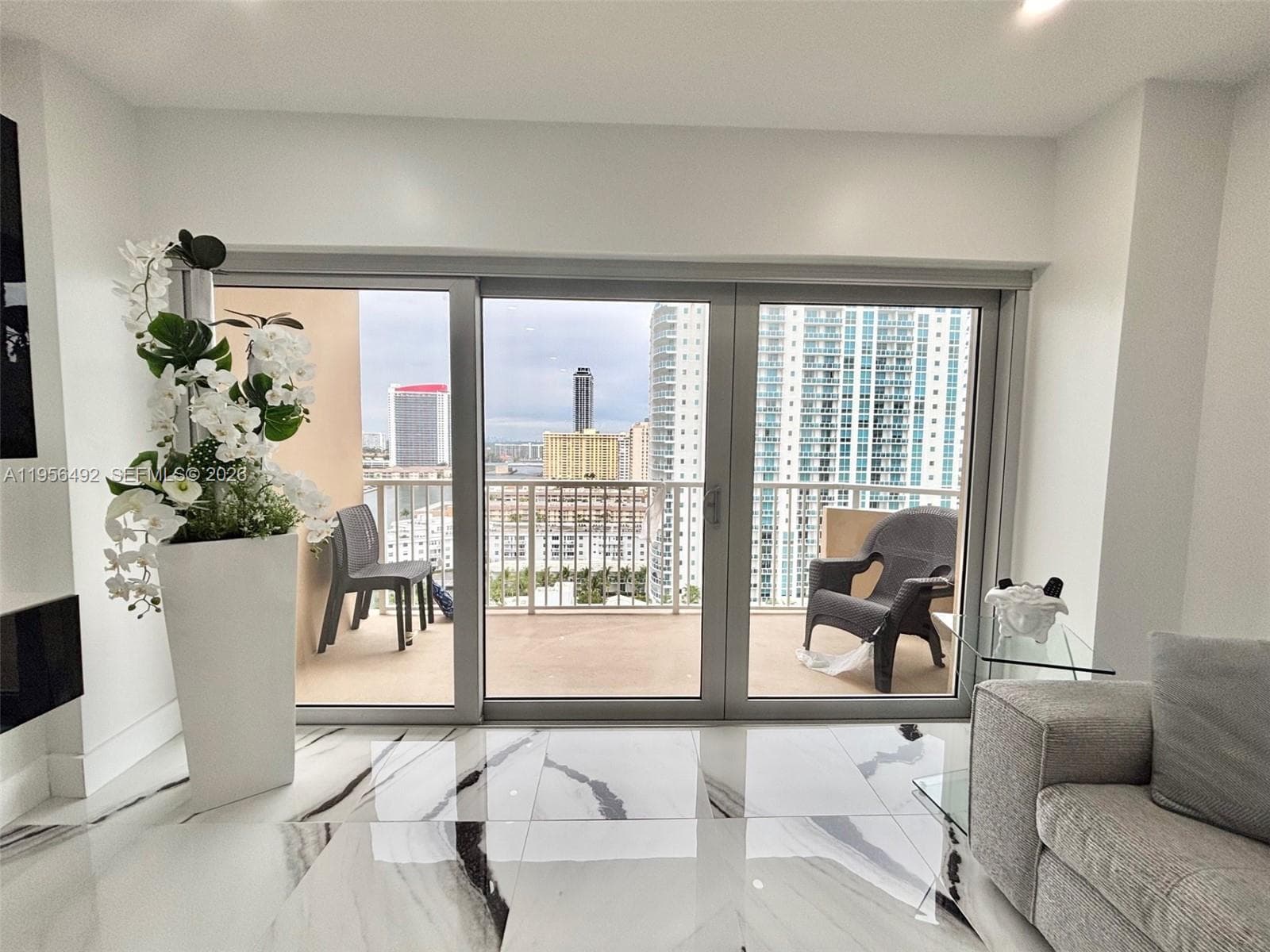 The Hemispheres · #15B in Hallandale Beach - Photo 16
