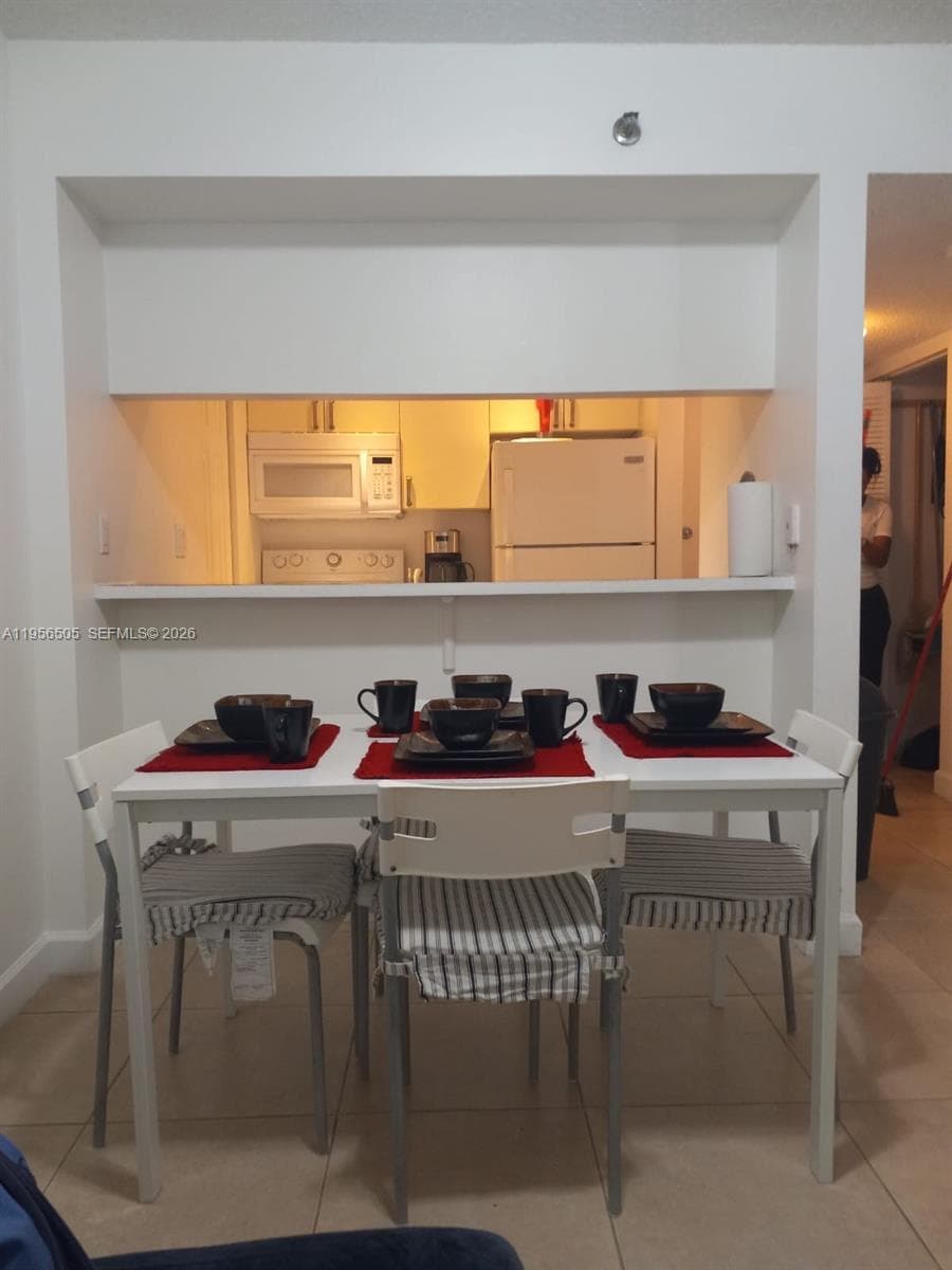 MADISON DOWNTOWN CONDO · #E-207 in Miami - Photo 2