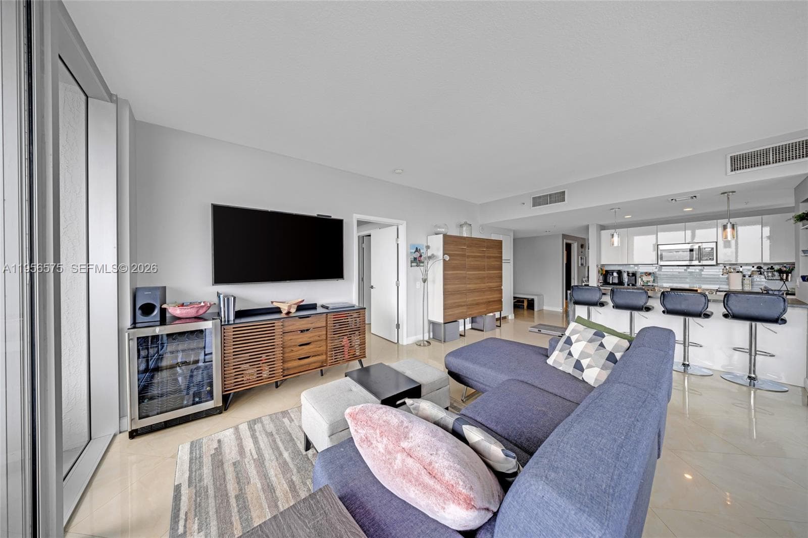 Blue Bay Tower · #1503 in North Bay Village - Photo 10