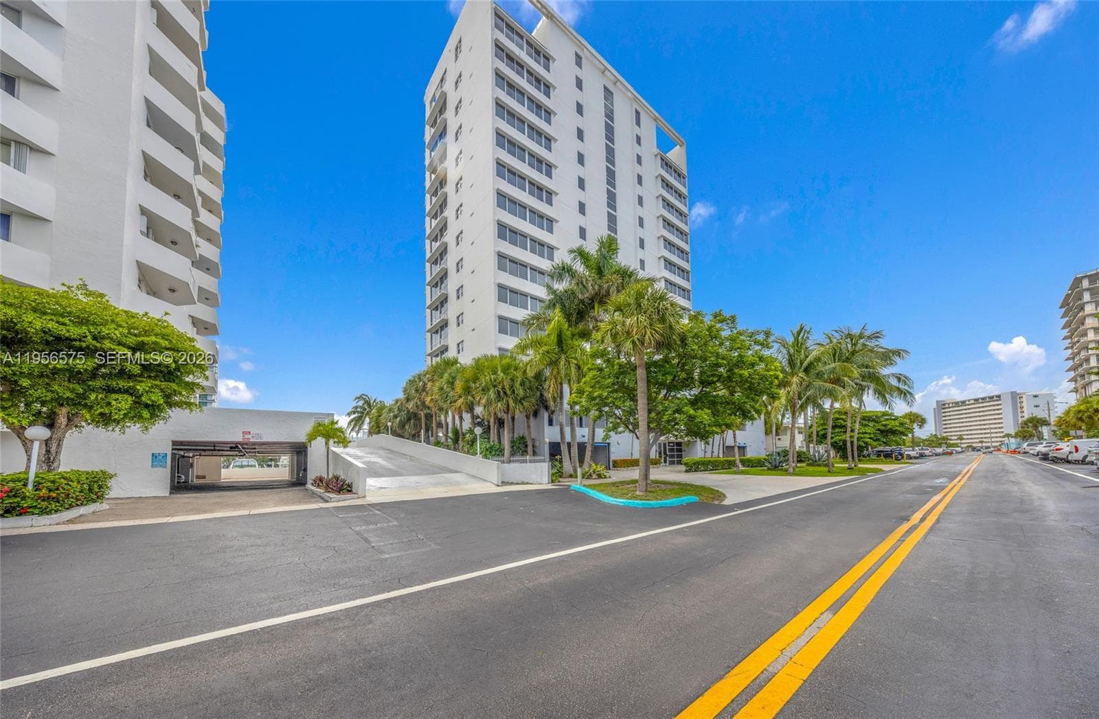Blue Bay Tower · #1503 in North Bay Village - Photo 54