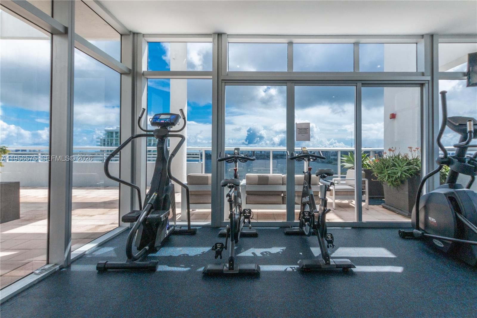 Blue Bay Tower · #1503 in North Bay Village - Photo 44