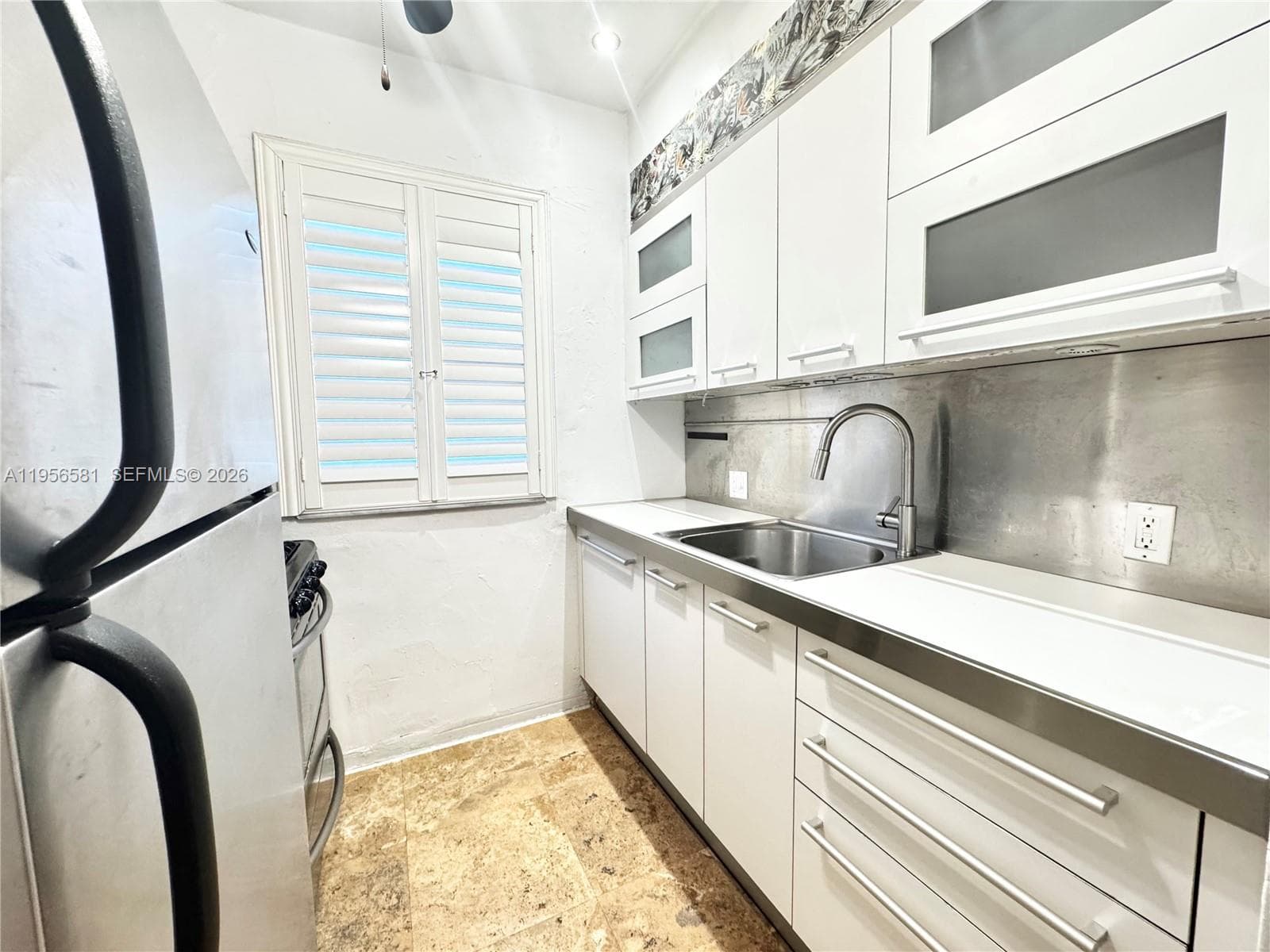 HELENE MARIE CONDO · #16 in Miami Beach - Photo 9