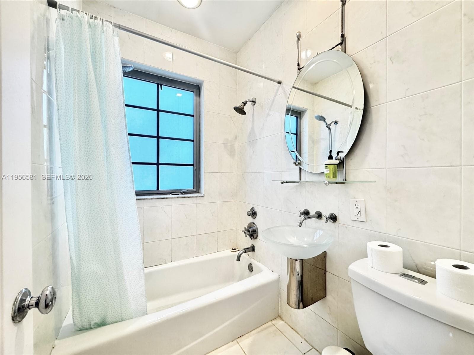 HELENE MARIE CONDO · #16 in Miami Beach - Photo 15