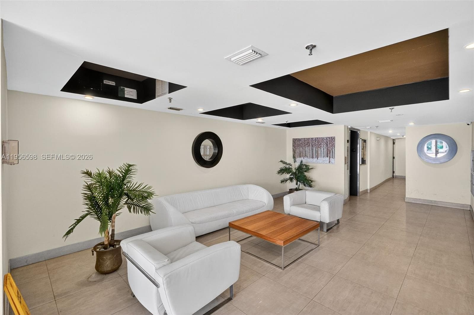 Ocean View Plaza · #501 in Miami Beach - Photo 26