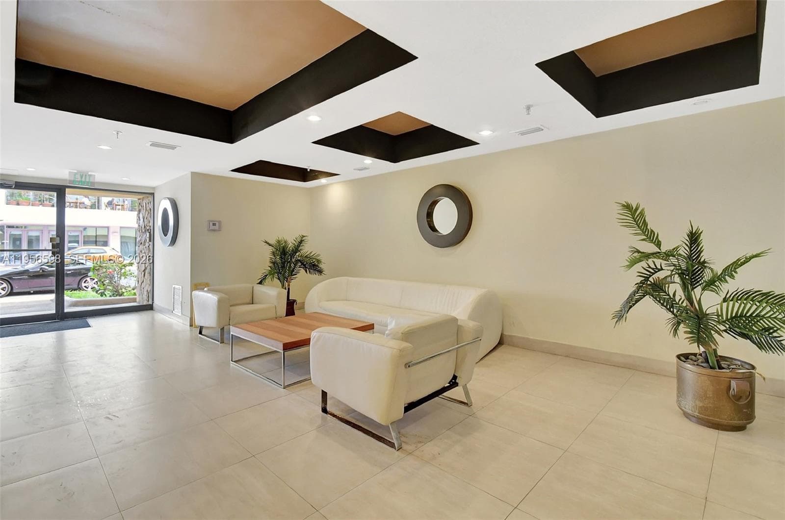 Ocean View Plaza · #501 in Miami Beach - Photo 28