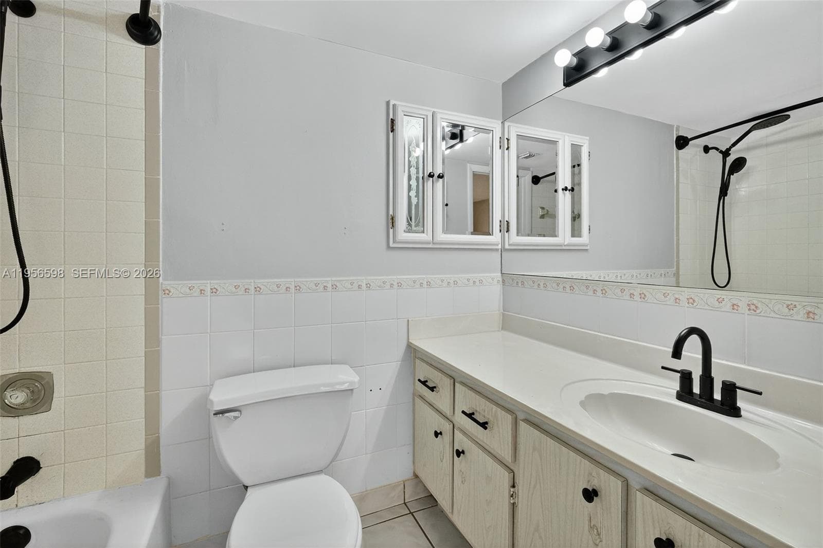 Ocean View Plaza · #501 in Miami Beach - Photo 18