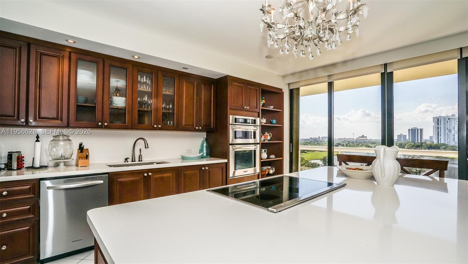 TERRACES NORTH TURNBERRY · #901 in Aventura - Photo 3
