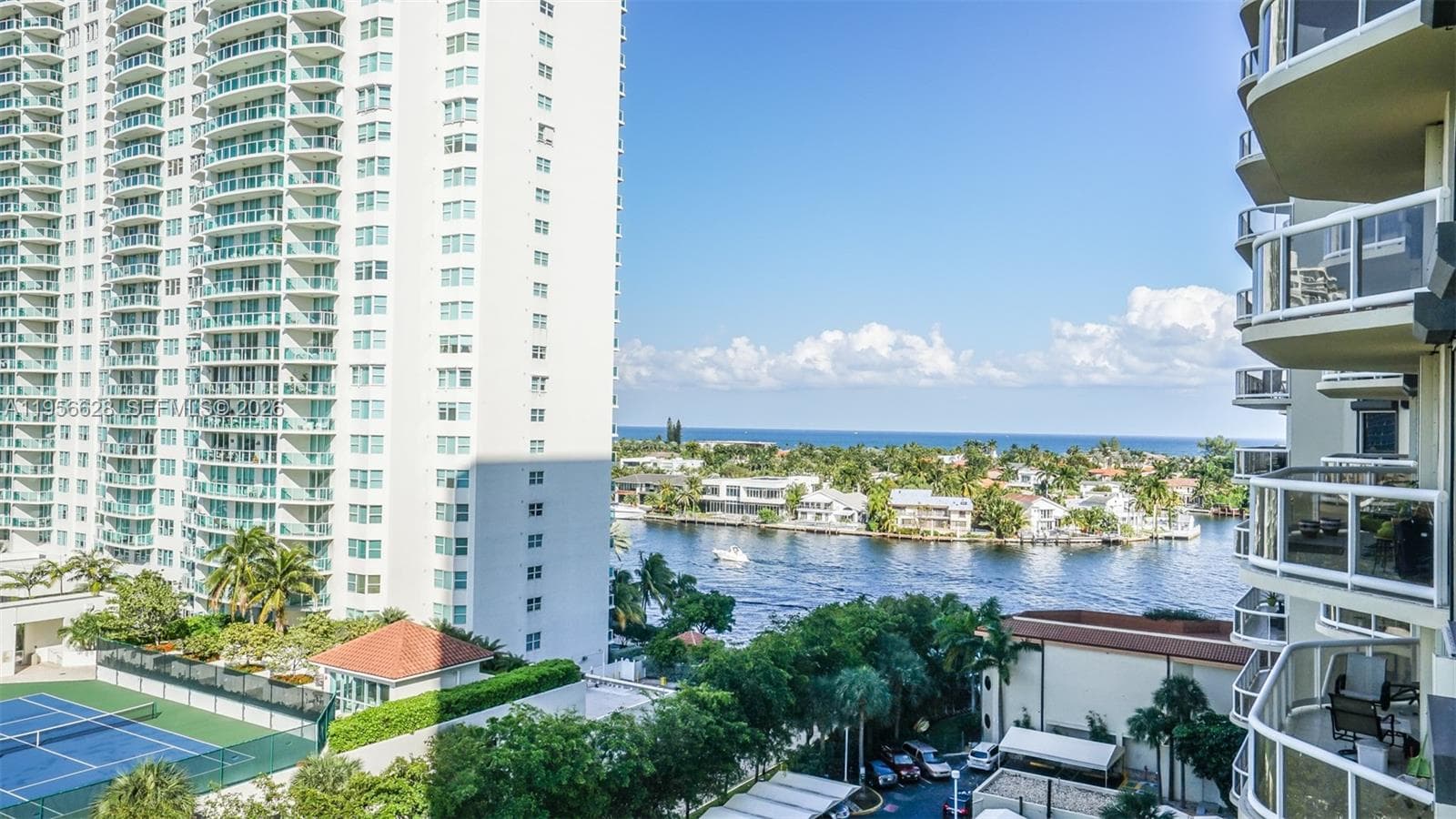 TERRACES NORTH TURNBERRY · #901 in Aventura - Photo 34