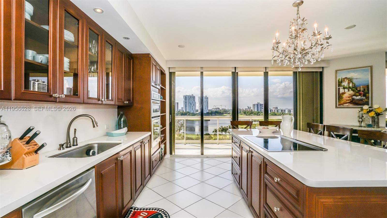 TERRACES NORTH TURNBERRY · #901 in Aventura - Photo 4