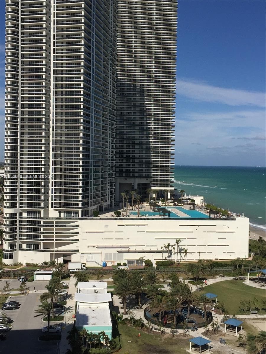 LA MER ESTATES SOUTH COND · #1708 in Hallandale Beach - Photo 5