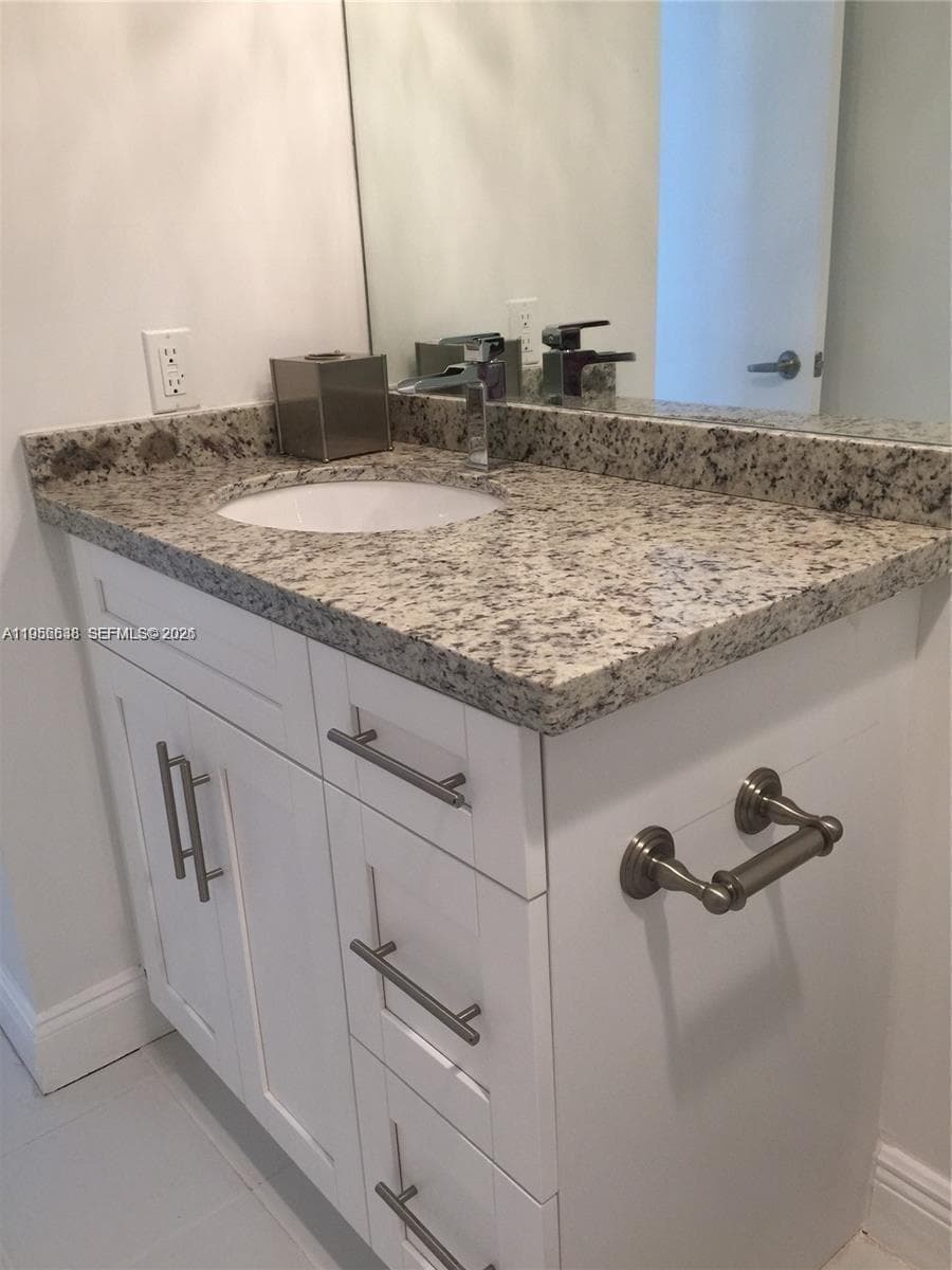 LA MER ESTATES SOUTH COND · #1708 in Hallandale Beach - Photo 14