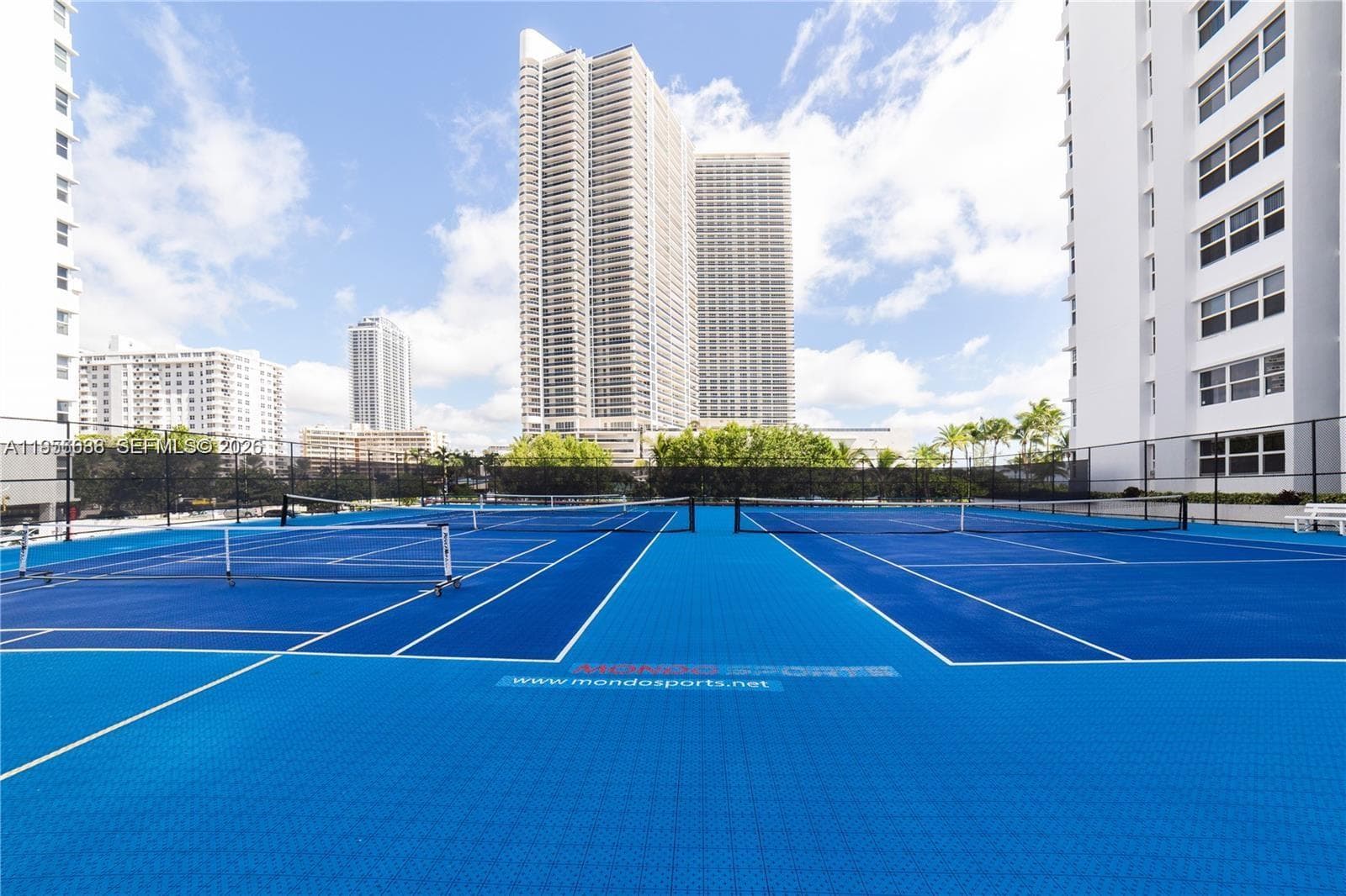 LA MER ESTATES SOUTH COND · #1708 in Hallandale Beach - Photo 4
