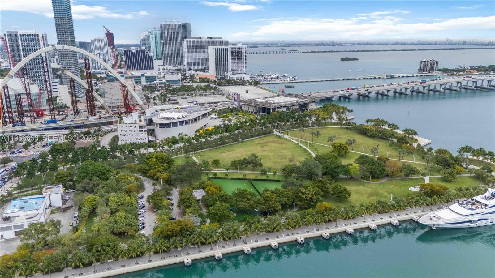 Maurice Ferre Park