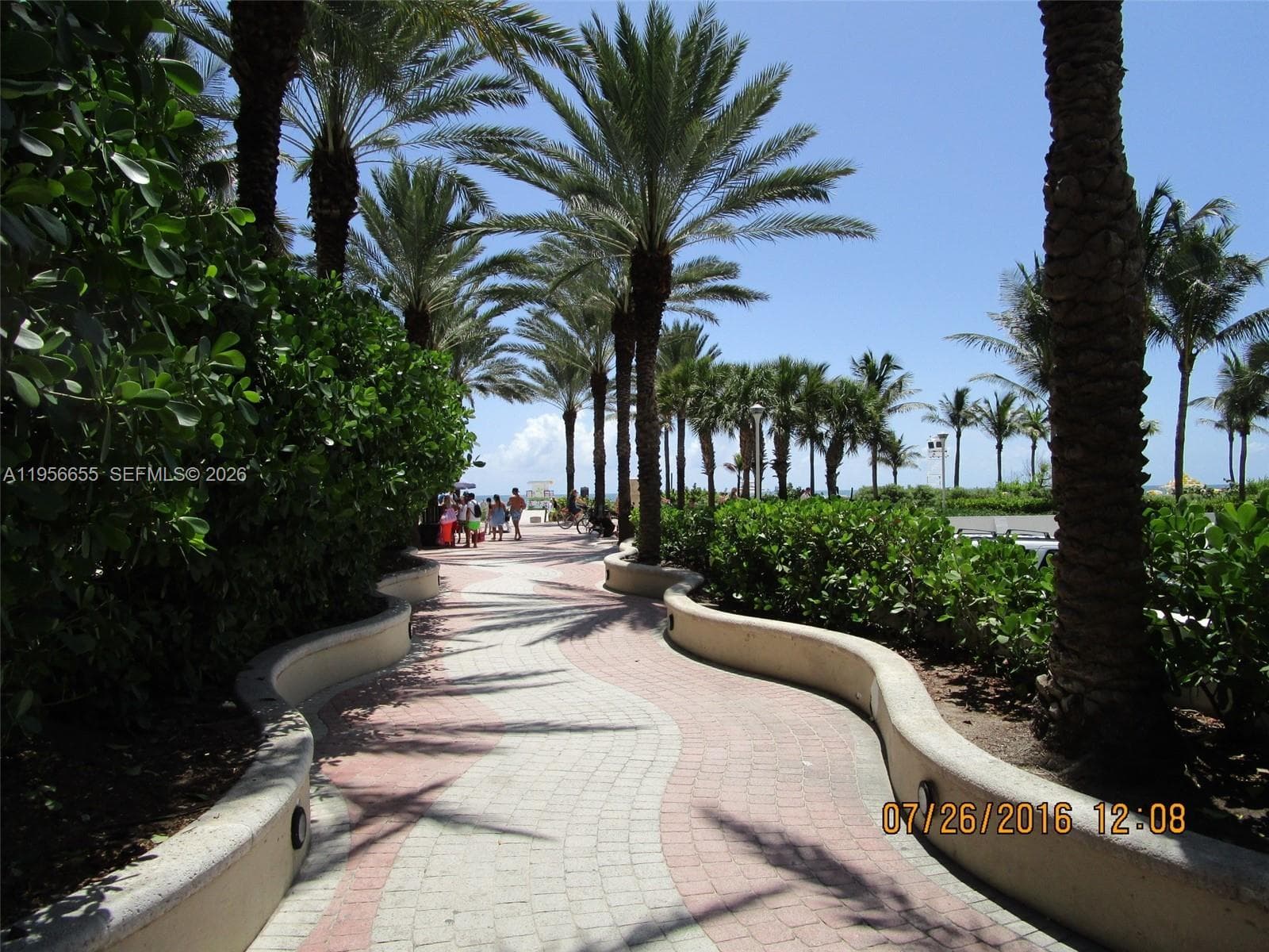 The Decoplage · #1112 in Miami Beach - Photo 42