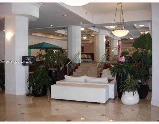 The Decoplage · #1112 in Miami Beach - Photo 28