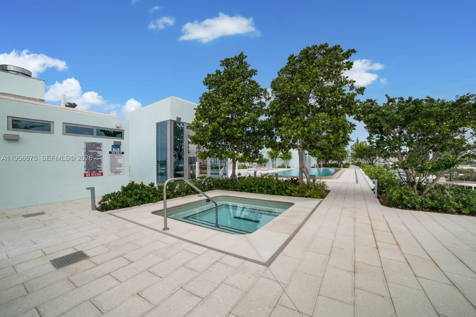 La Baia South · #412 in Bay Harbor Islands - Photo 23