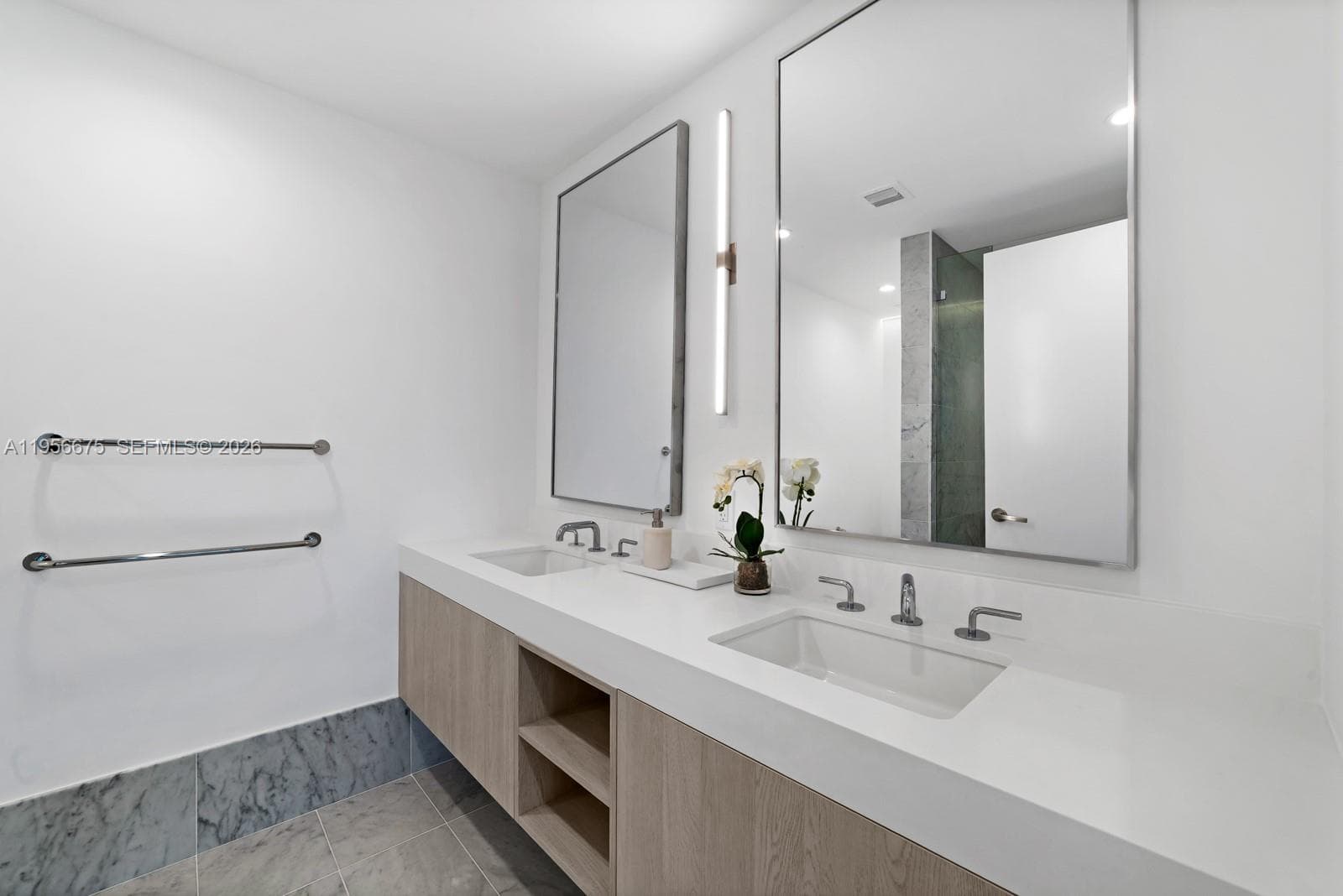 La Baia South · #412 in Bay Harbor Islands - Photo 12
