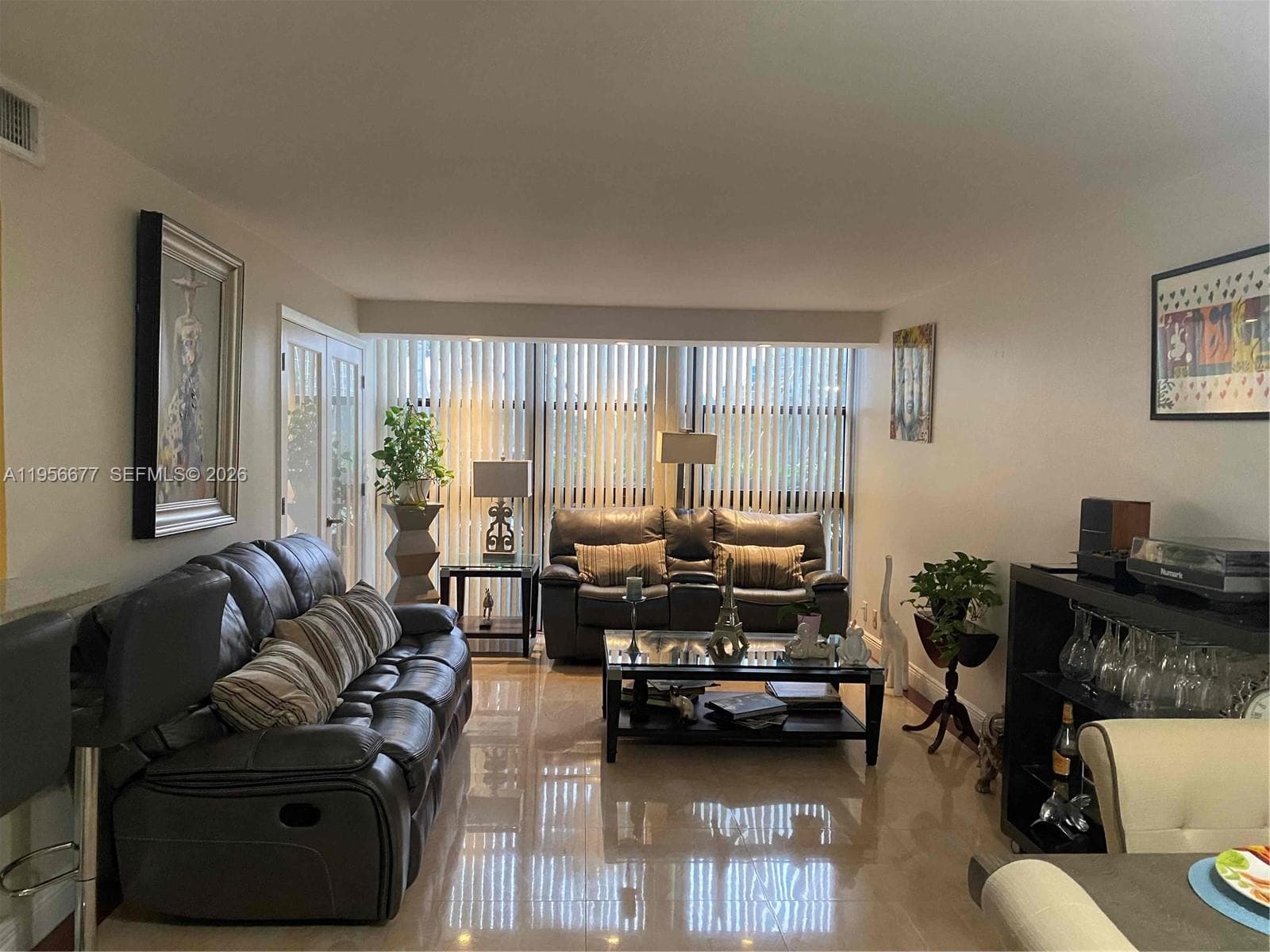 LESLIE condo · #225 in Hallandale Beach - Photo 23