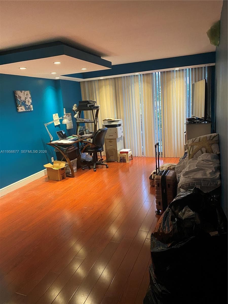 LESLIE condo · #225 in Hallandale Beach - Photo 6