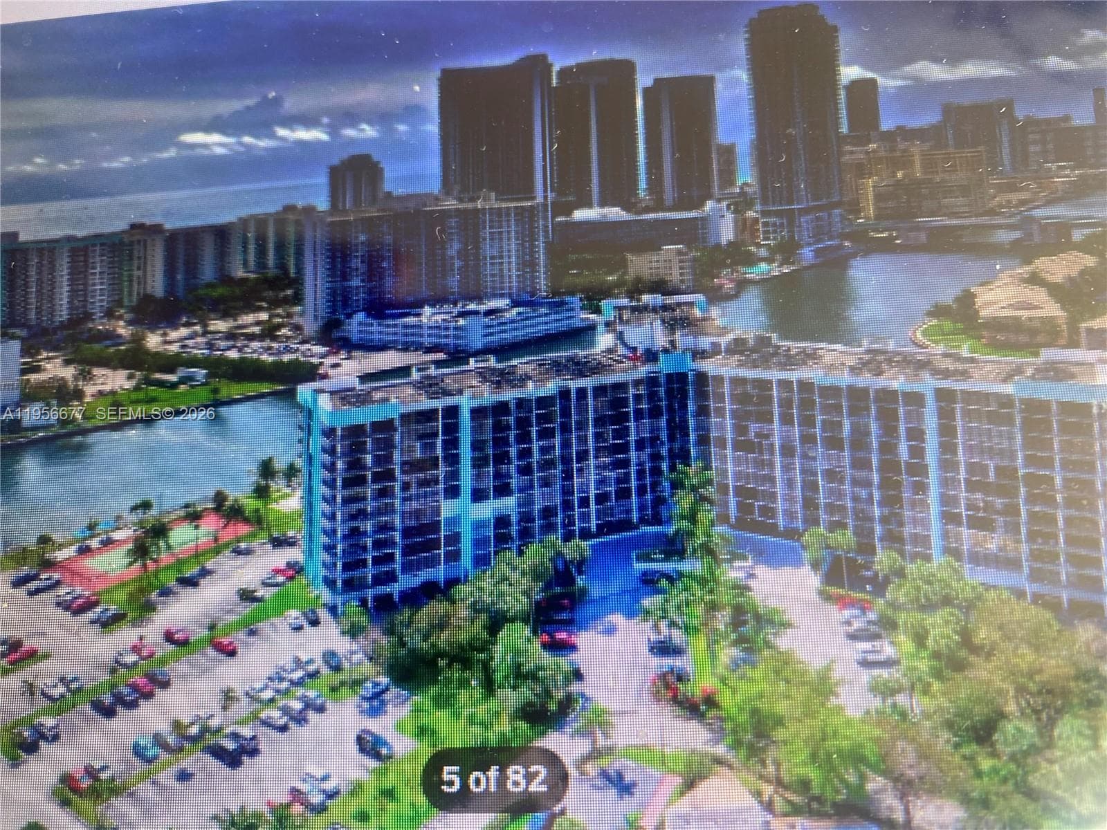 LESLIE condo · #225 in Hallandale Beach - Photo 12