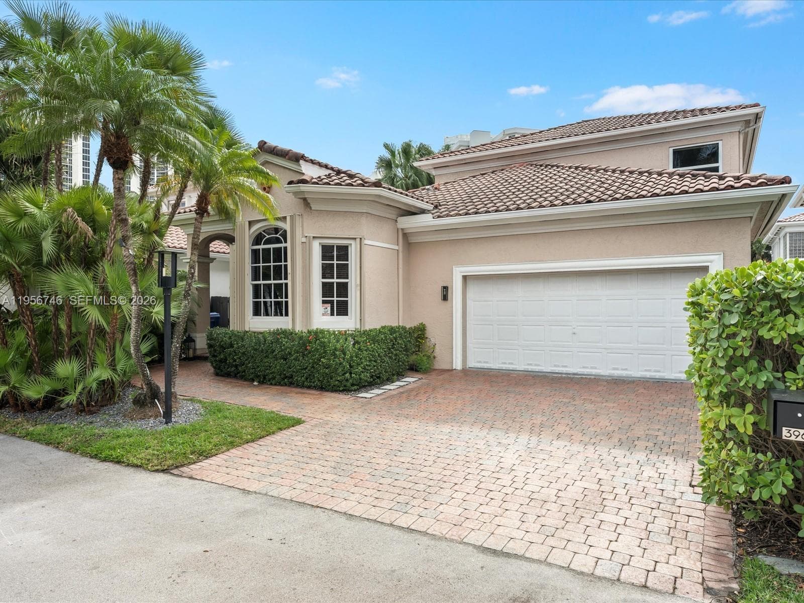 3960 194th Trl photo 2