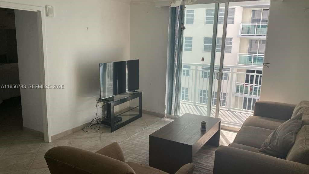 PORT ROYALE CONDO · #1106 in Miami Beach - Photo 1