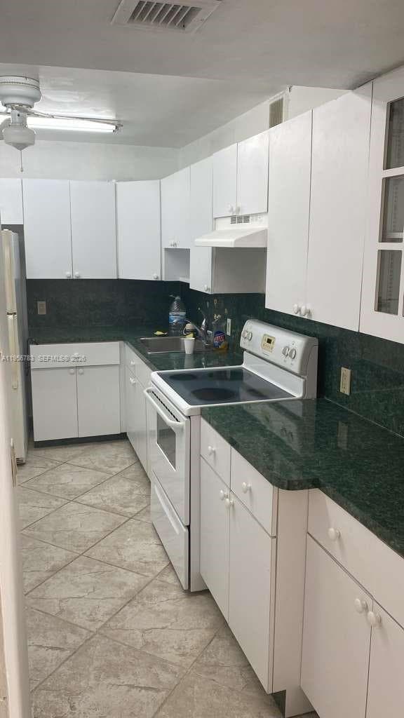 PORT ROYALE CONDO · #1106 in Miami Beach - Photo 4