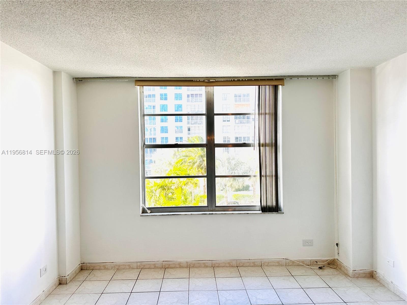 WINSTON TOWER 300 CONDO · #410 in Sunny Isles Beach - Photo 22