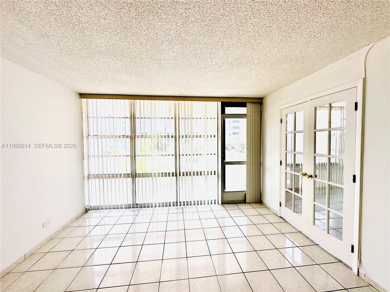 WINSTON TOWER 300 CONDO · #410 in Sunny Isles Beach - Photo 14